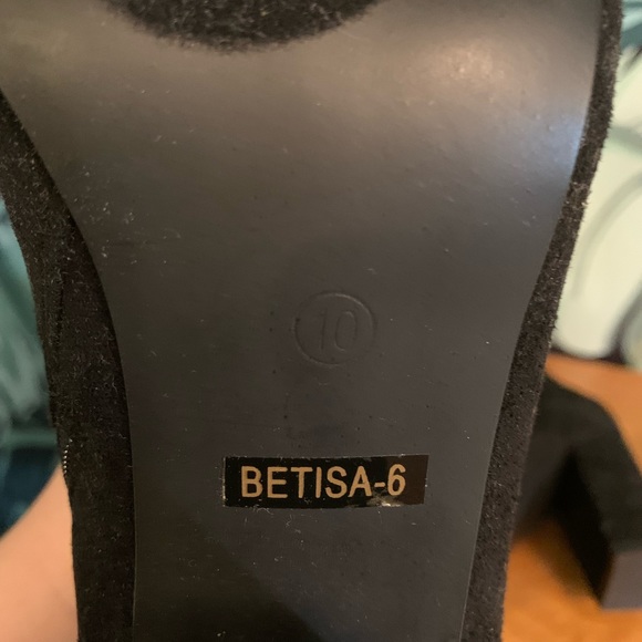 Lacey witch boots - Picture 9 of 9